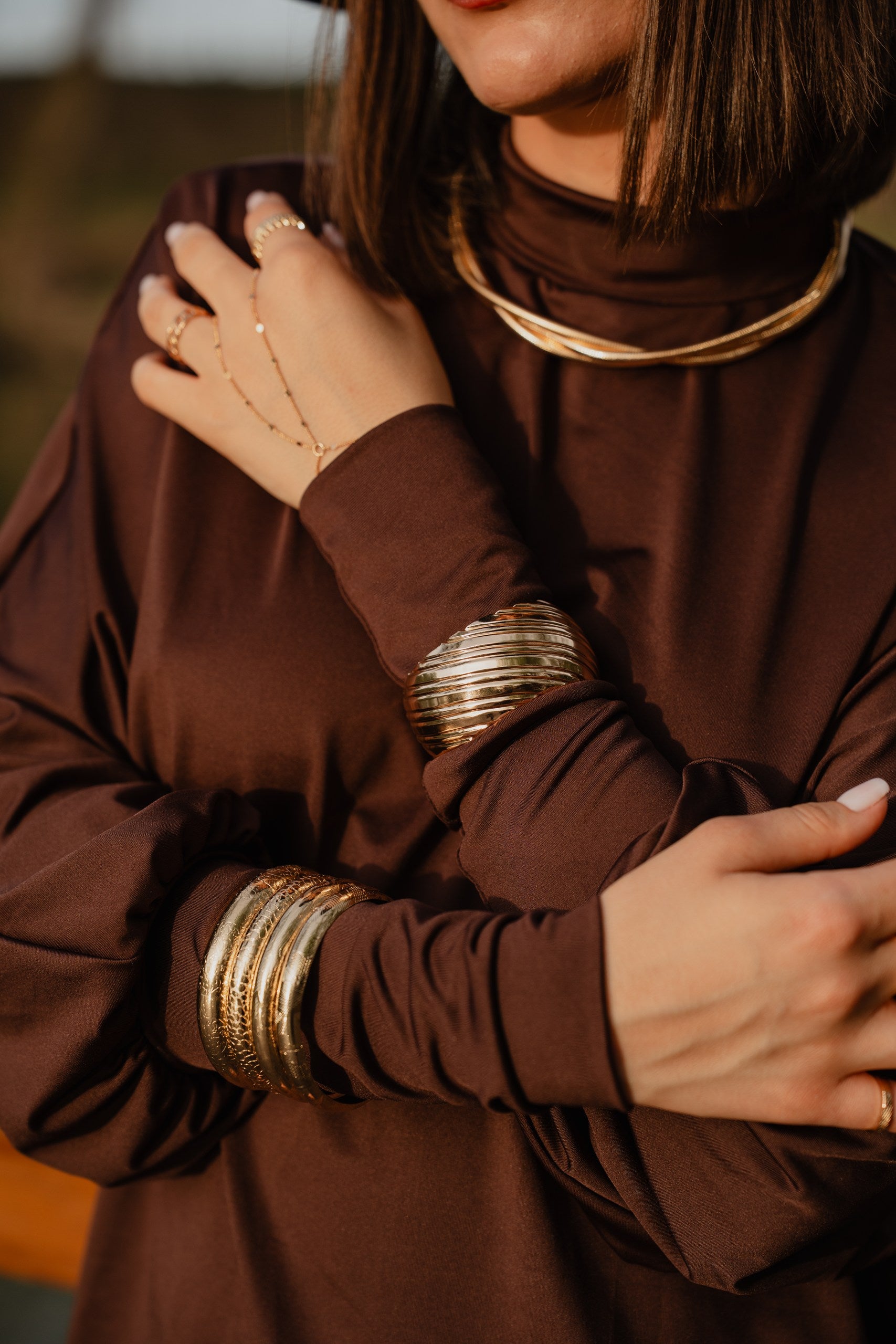 Brățară cuff aurie