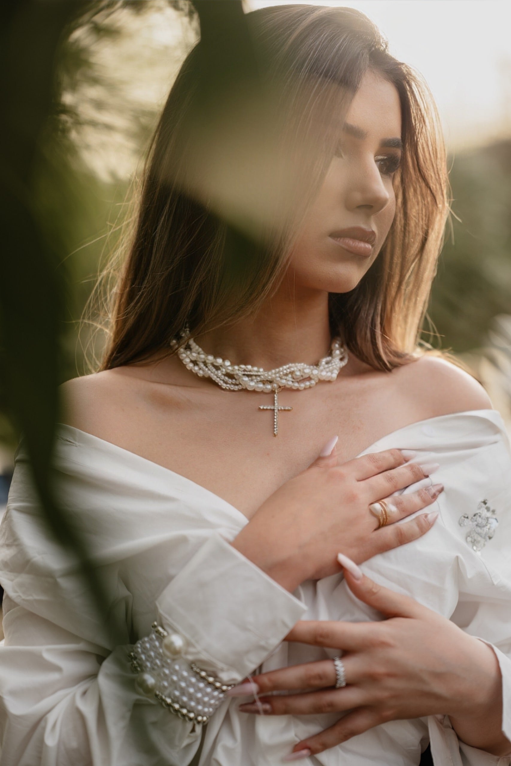 Colier perle cu cruce