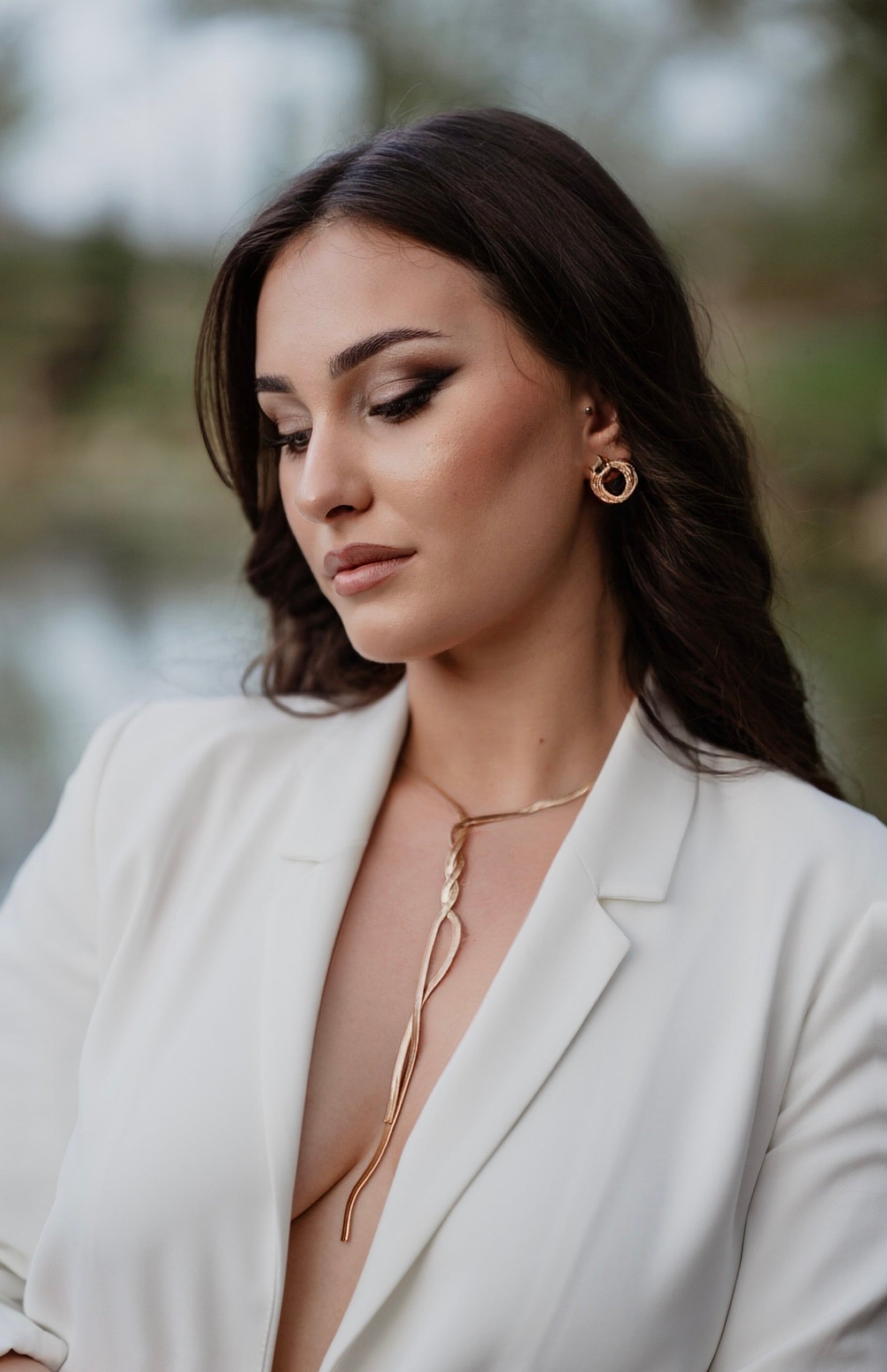 Colier împletit auriu